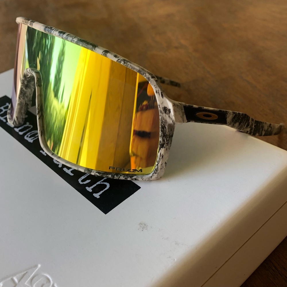 Oakley Sutro Sunglasses *LIMITED EDITION*